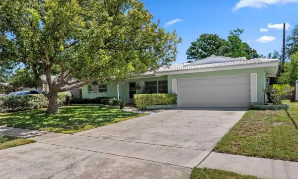 1413 Embassy Drive, Clearwater, FL, 33764