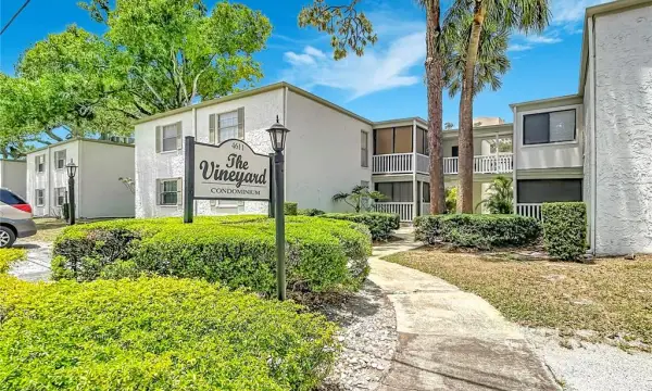 4611 W North B Street, Unit 240, Tampa, FL, 33609