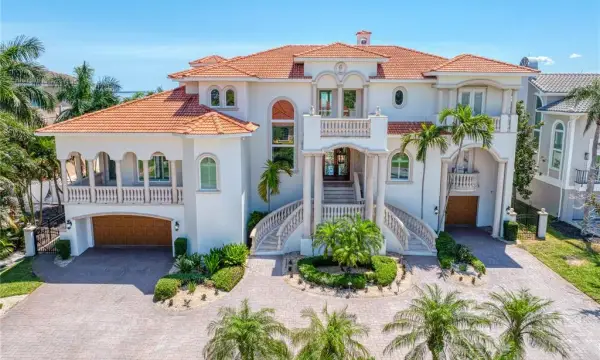 611 1st Avenue S, Tierra Verde, FL, 33715