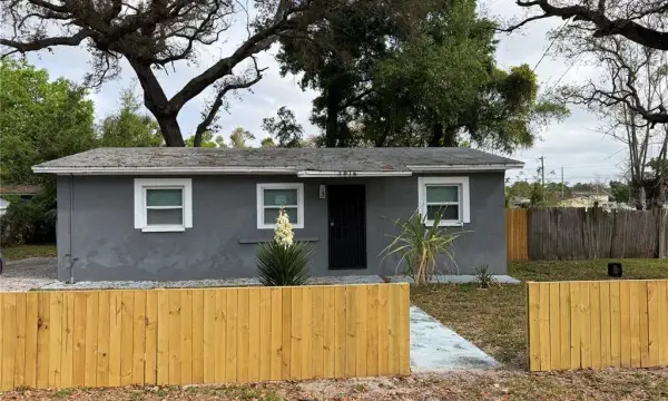 3916 E Genesee Street, Tampa, FL, 33610