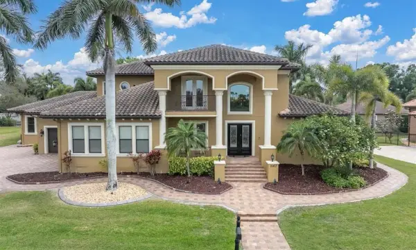 1067 Ashland Avenue, Tarpon Springs, FL, 34689
