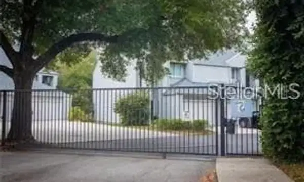 9726 Tiffany Oaks Lane, Unit 9726, Tampa, FL, 33612