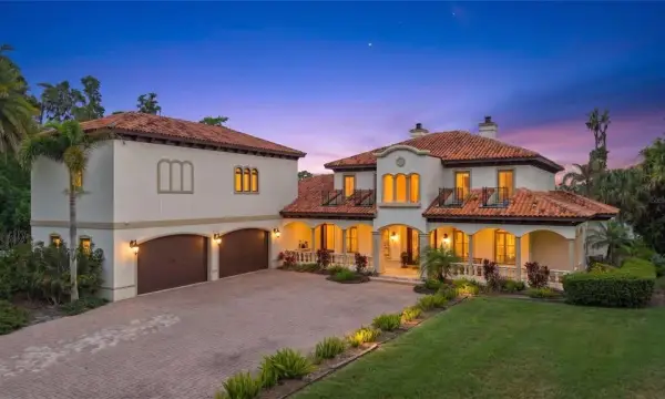216 Lake Brant Drive, Lutz, FL, 33548