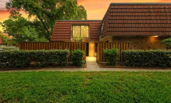 2702 4th Court, Palm Harbor, FL, 34684