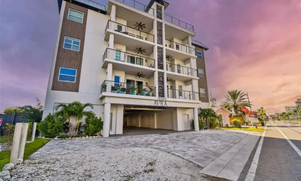 19505 Gulf Boulevard, Unit 404, Indian Shores, FL, 33785
