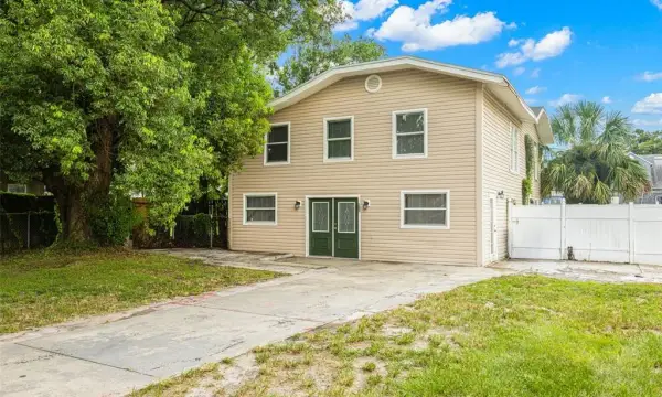 305 E Hanna Avenue, Tampa, FL, 33604