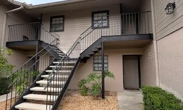 4014 Ashford Green Place, Unit G202, Tampa, FL, 33613