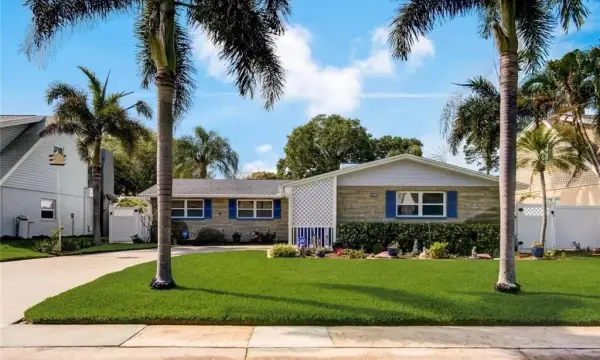 12352 83rd Avenue, Seminole, FL, 33772