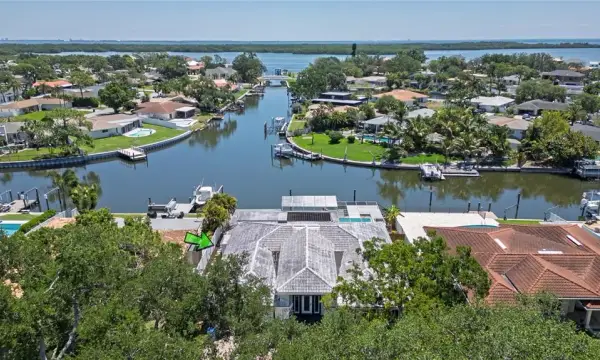 1880 Tanglewood Drive NE, St Petersburg, FL, 33702