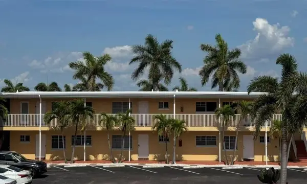 19417 Gulf Boulevard, Unit E103, Indian Rocks Beach, FL, 33785