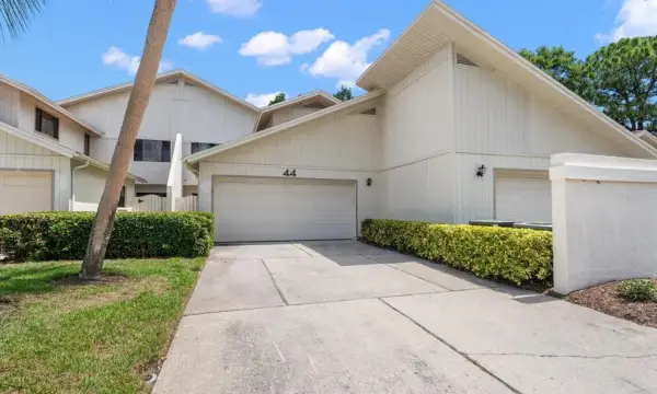 498 Lakeview Drive, Unit 44, Palm Harbor, FL, 34683