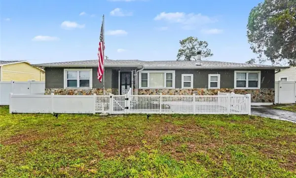 6242 5th Avenue N, St Petersburg, FL, 33710