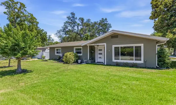 1512 W Country Club Drive, Tampa, FL, 33612