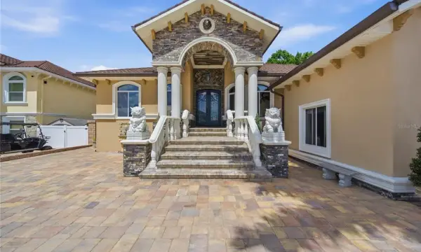 8286 N 97th N St, Seminole, FL, 33777