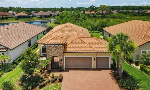 8707 Sorano Villa Drive, Tampa, FL, 33647