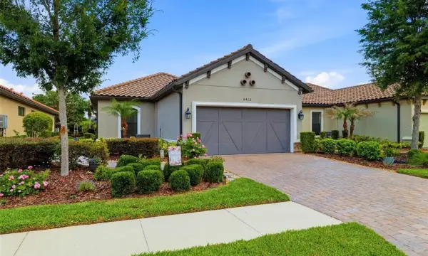 8412 Alberata Vista Drive, Tampa, FL, 33647