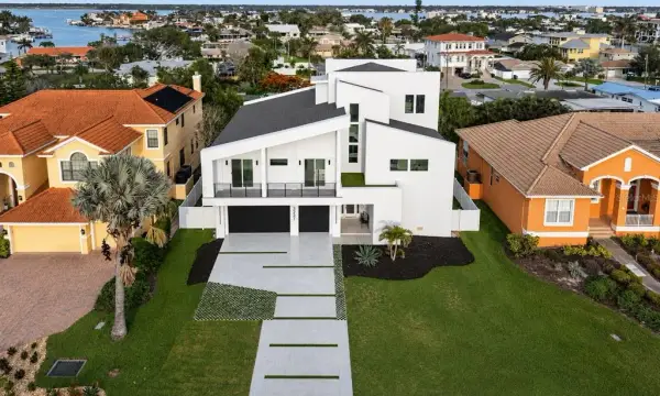 3221 Gulf Boulevard, Belleair Beach, FL, 33786
