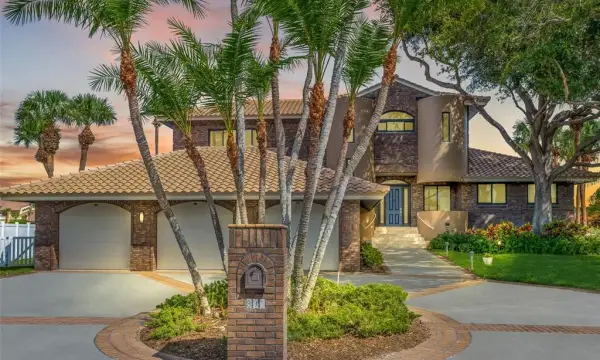 833 Ponce De Leon Drive, Tierra Verde, FL, 33715
