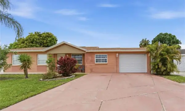 4914 Holiday Drive, Tampa, FL, 33615