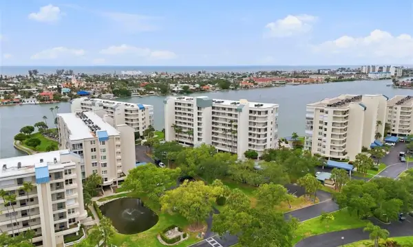 7932 Sailboat Key Boulevard S, Unit 701, South Pasadena, FL, 33707
