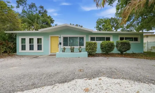 2489 58th Street N, St Petersburg, FL, 33710