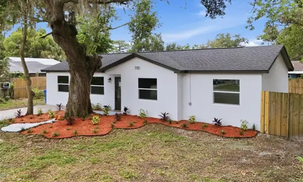 705 E 126th Avenue, Tampa, FL, 33612