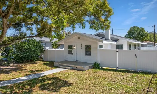 4248 4th Avenue S, St Petersburg, FL, 33711