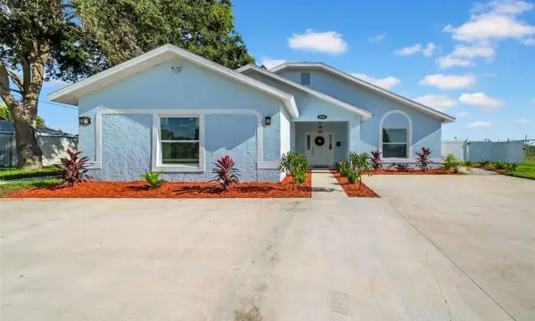 2020 58th Avenue S, St Petersburg, FL, 33712