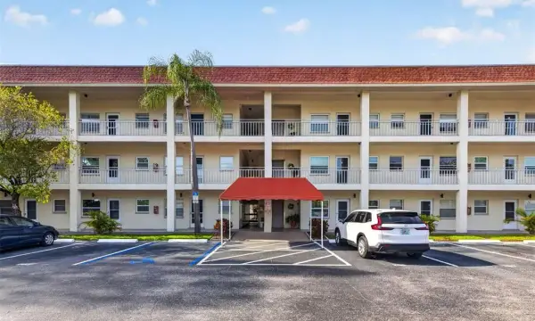 4000 3rd Street N, Unit 304, St Petersburg, FL, 33703