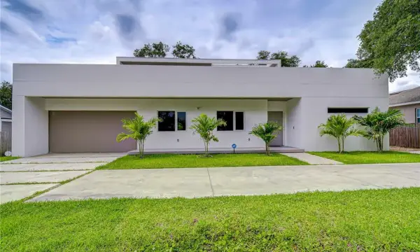 6805 New York Drive, Tampa, FL, 33619