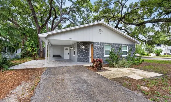 5326 S Russell Street, Tampa, FL, 33611