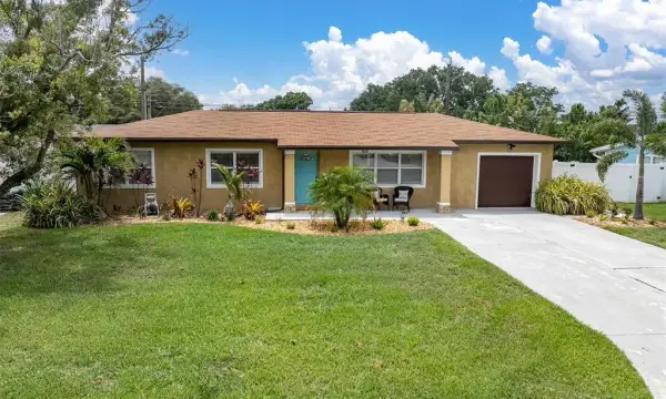 6422 15th Street N, St Petersburg, FL, 33702