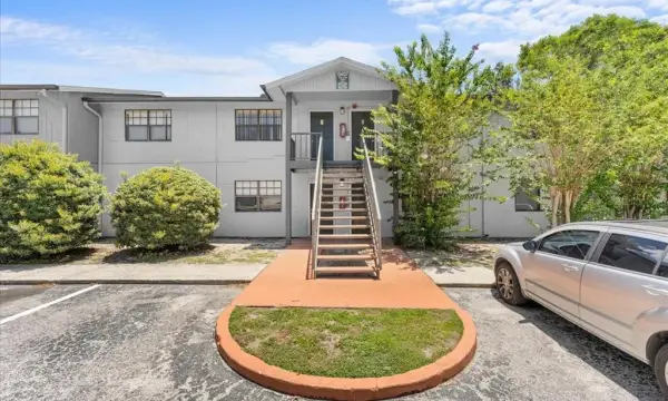 12407 Oak Cedar Place, Unit 202, Tampa, FL, 33612