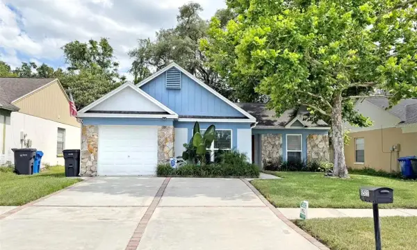 8521 Misty River Court, Tampa, FL, 33637