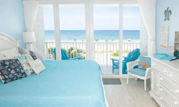 9980 Gulf Boulevard, Unit 318, Treasure Island, FL, 33706