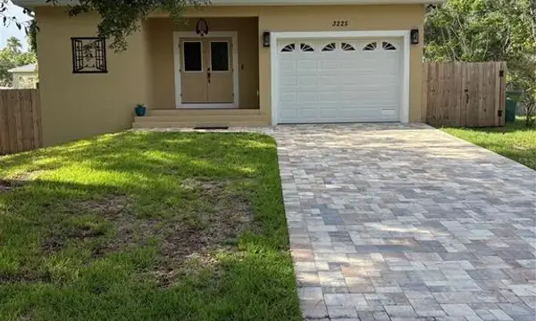 3225 Laurel Avenue, Clearwater, FL, 33762