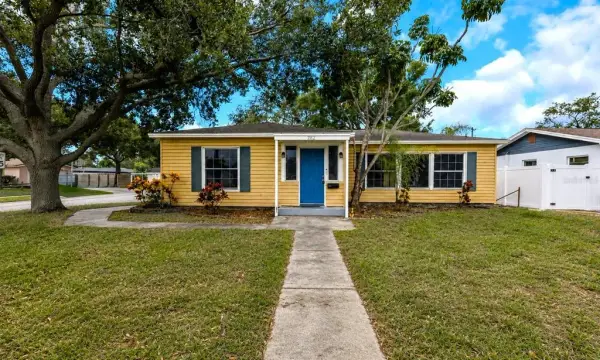 282 NE 40th Avenue NE, St Petersburg, FL, 33703
