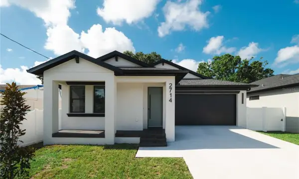 2714 W Tampa Bay Boulevard, Tampa, FL, 33607