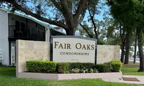 3819 N Oak Drive, Unit I42, Tampa, FL, 33611