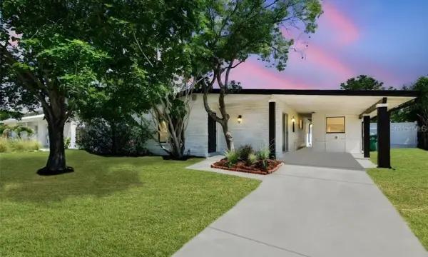6551 S West Shore Circle, Tampa, FL, 33616