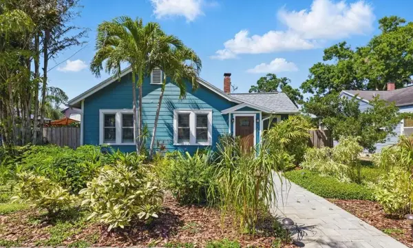 2251 8th Avenue N, St Petersburg, FL, 33713
