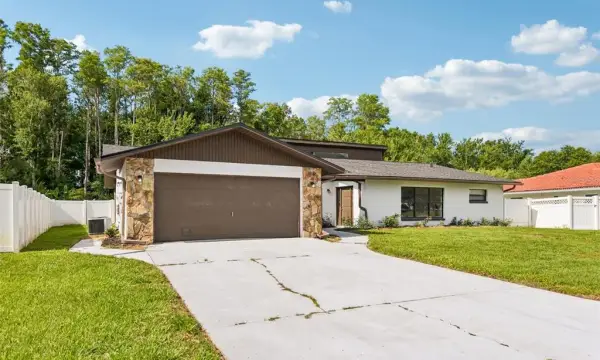 4545 Debbie Lane, Lutz, FL, 33559