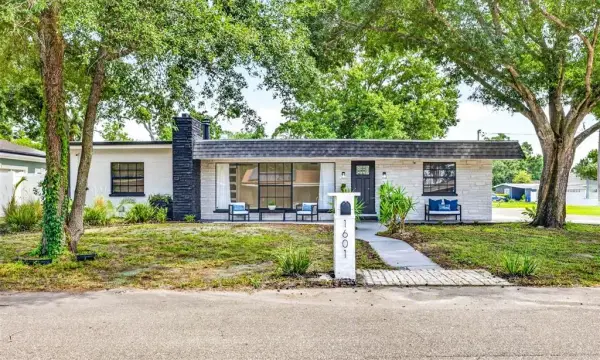 1601 E Paris Street, Tampa, FL, 33610