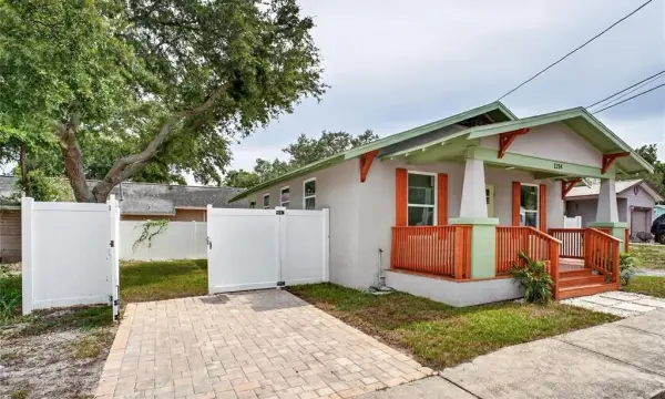 1214 20th Avenue S, St Petersburg, FL, 33705