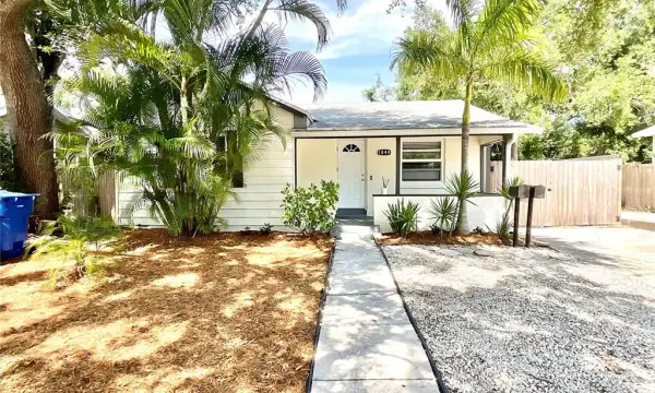 1844 Auburn Street S, St Petersburg, FL, 33712