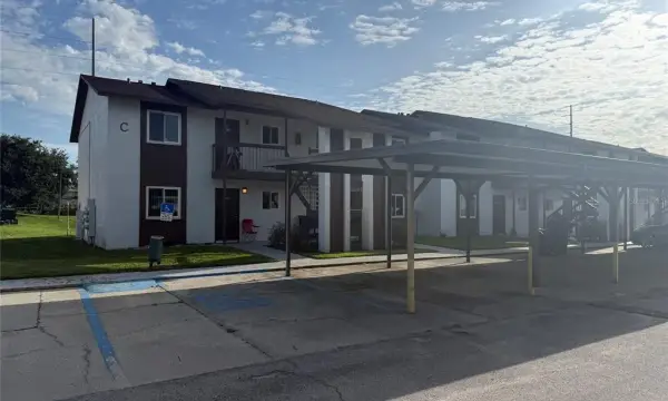 39132 County Rd. 54, Unit 2056, Zephyrhills, FL, 33542