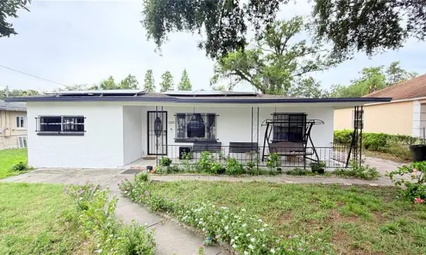 1709 E North Bay Street, Tampa, FL, 33610