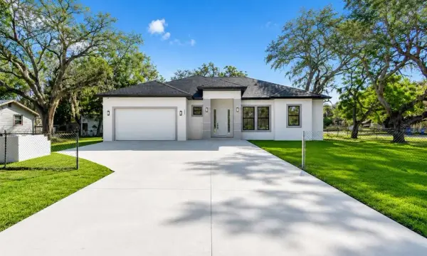 15101 N 19th Street, Lutz, FL, 33549