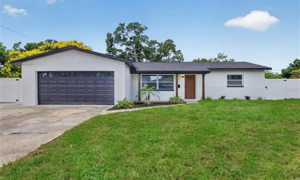 2091 62nd Place S, St Petersburg, FL, 33712