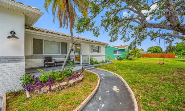 6219 Hampton Drive N, St Petersburg, FL, 33710